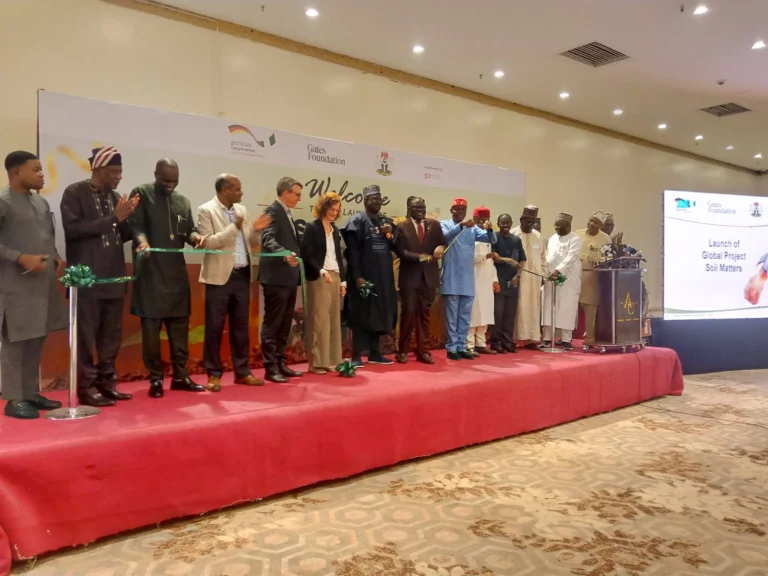 Top-soil-stakeholders